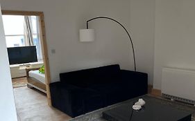 New Flat, Own Bathroom, Sitting Room & Large Bedroom - Walsall